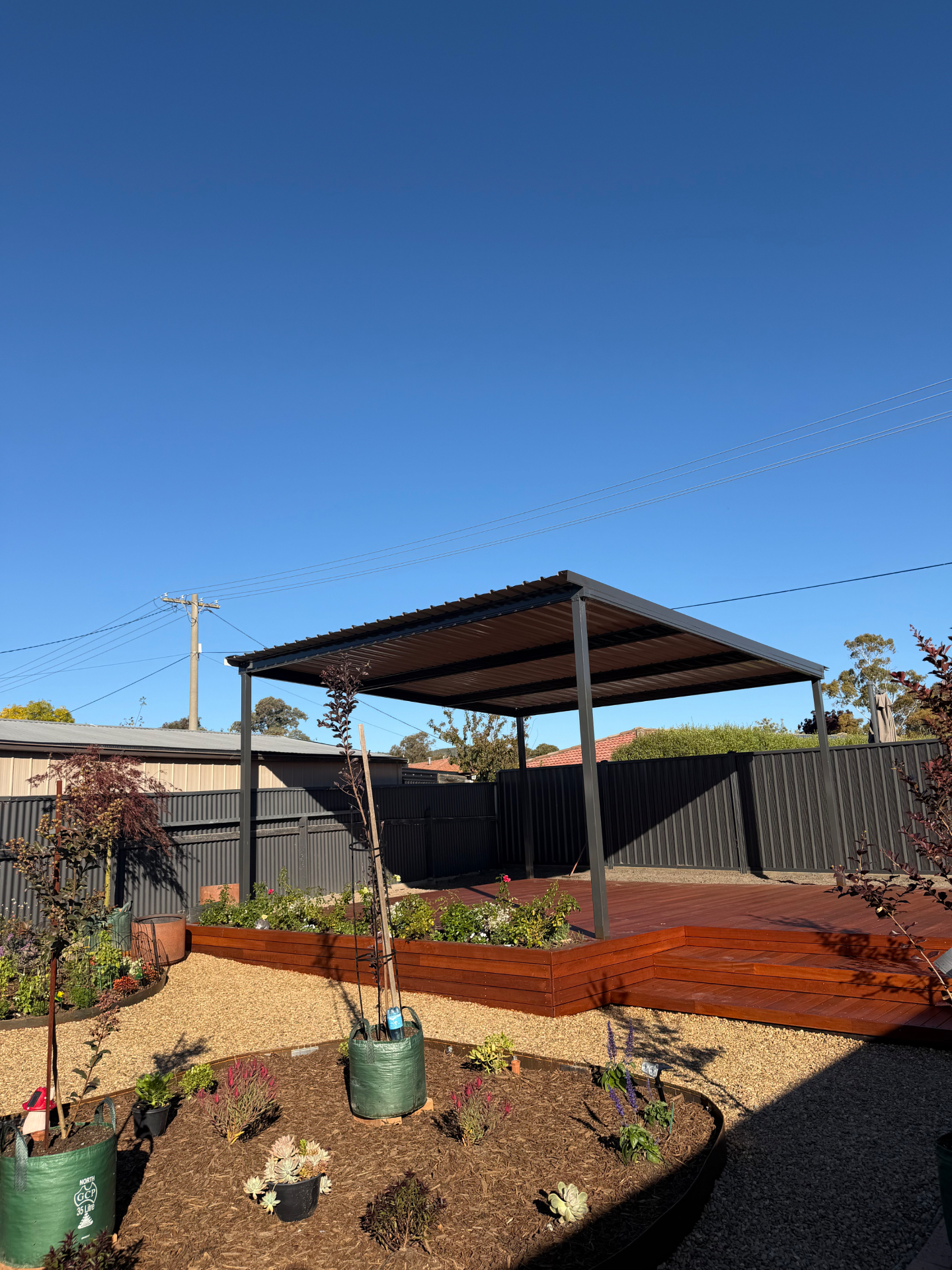 Merbau Deck & Living Pergola